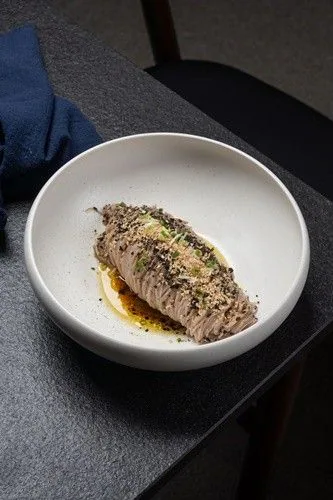 100% 牛肉 えごま油 そば麺